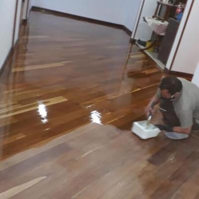 Pulida de pisos de madera